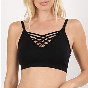 BOUTIQUE- NO PADS -LATTICE BRALETTE W/ ADJUSTABLE STRAPS IN BLACK